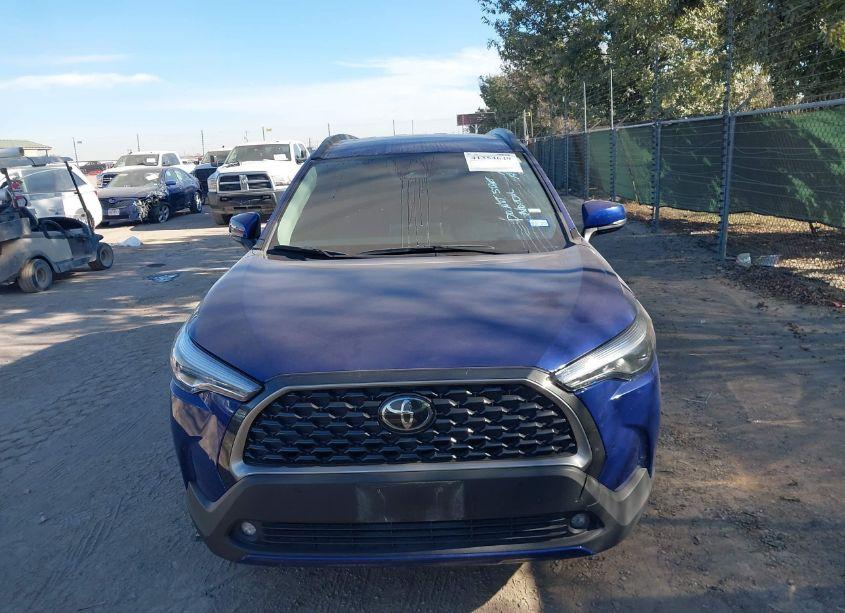 Photo 12 of 2023 Toyota Corolla CROSS XLE (VIN 7MUEAAAG8PV053496)