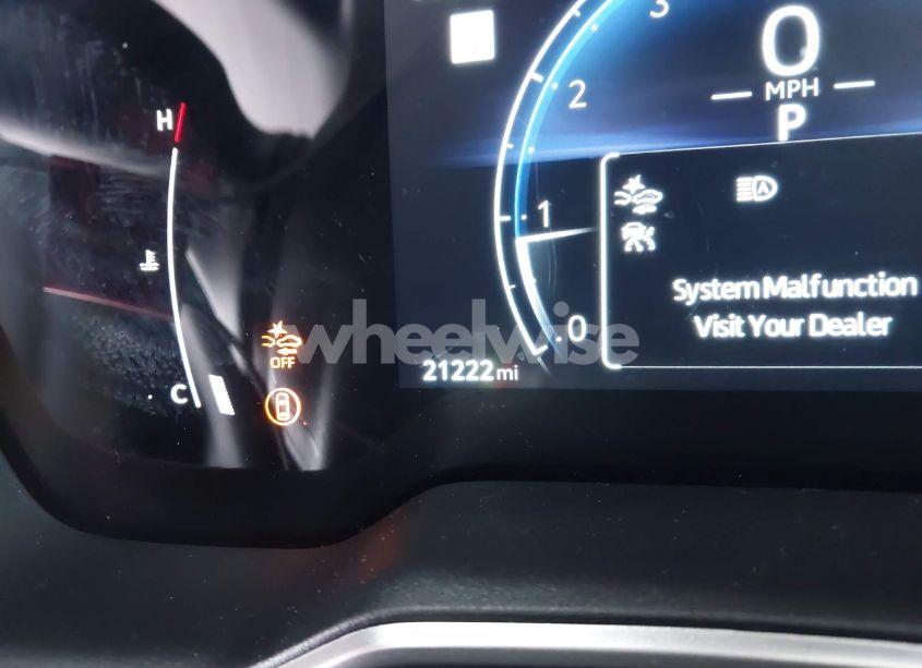 Photo 15 of 2023 Toyota Corolla CROSS XLE (VIN 7MUEAAAGXPV055797)