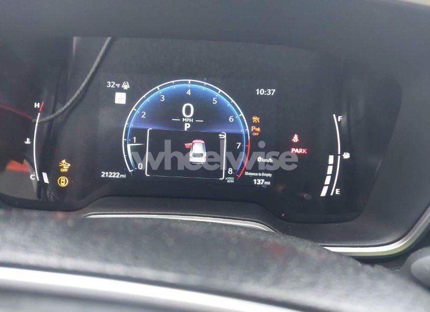 Photo 7 of 2023 Toyota Corolla CROSS XLE (VIN 7MUEAAAGXPV055797)