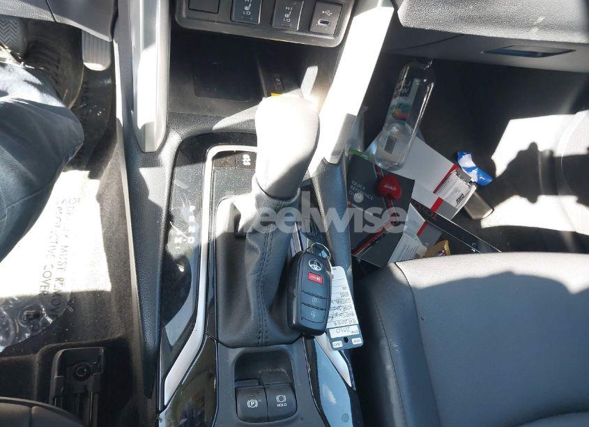 Photo 11 of 2023 Toyota Corolla CROSS XLE (VIN 7MUEAABG2PV050267)