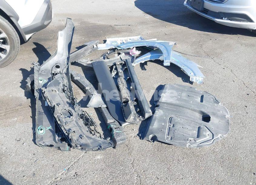 Photo 12 of 2023 Toyota Corolla CROSS XLE (VIN 7MUEAABG2PV050267)