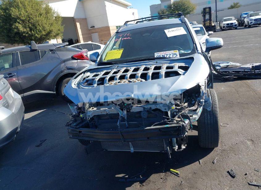 Photo 6 of 2023 Toyota Corolla CROSS XLE (VIN 7MUEAABG2PV050267)