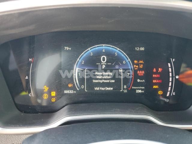 2023 TOYOTA COROLLA CROSS XLE (VIN 7MUEAABG3PV046406) main photo