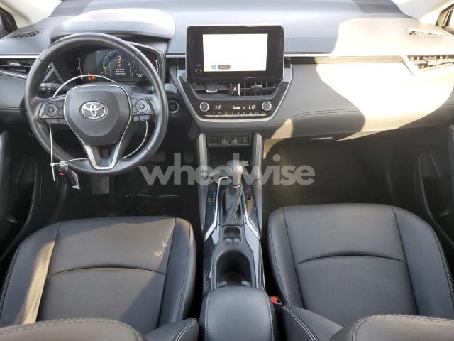 Photo 7 of 2023 TOYOTA COROLLA CROSS XLE (VIN 7MUEAABG3PV046406)