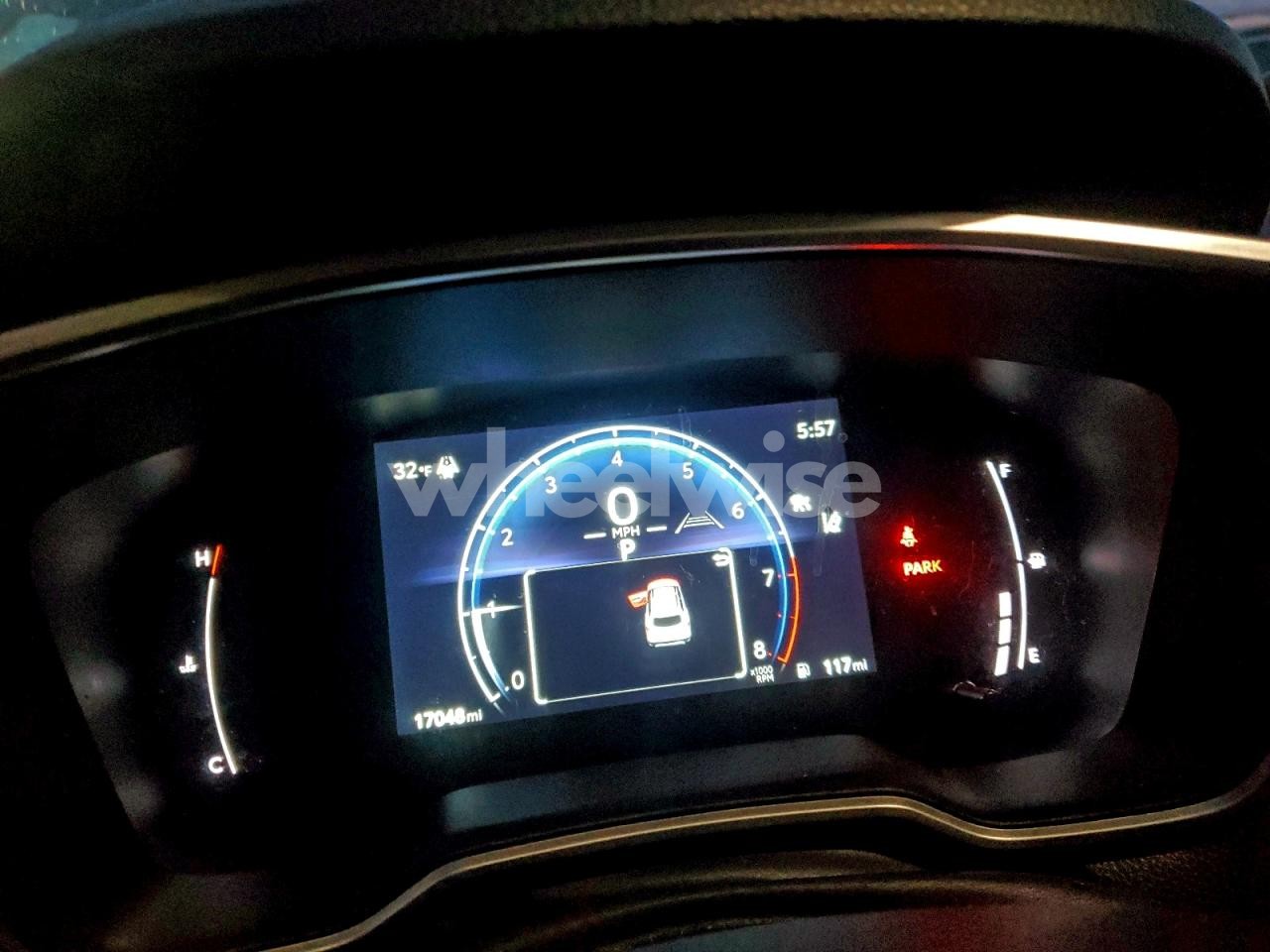 Photo 9 of 2025 TOYOTA COROLLA CROSS XLE (VIN 7MUEAABG4SV131649)