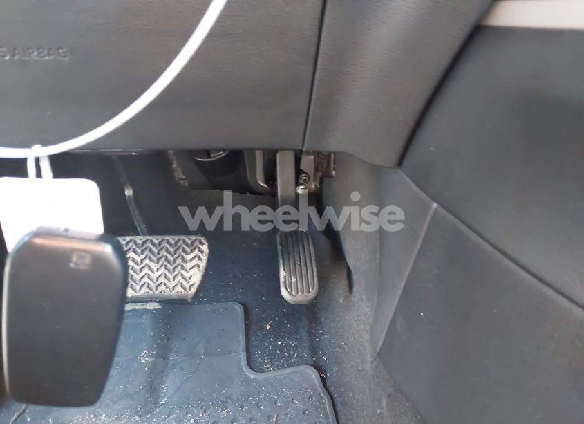 Photo 11 of 2024 Toyota Corolla CROSS HYBRID XSE (VIN 7MUFBABG0RV033021)