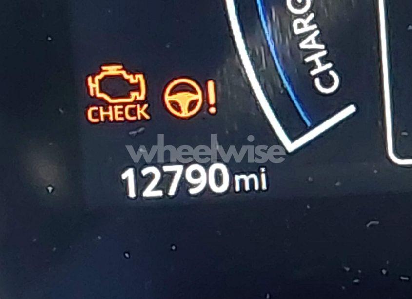 Photo 15 of 2024 Toyota Corolla CROSS HYBRID XSE (VIN 7MUFBABG0RV033021)