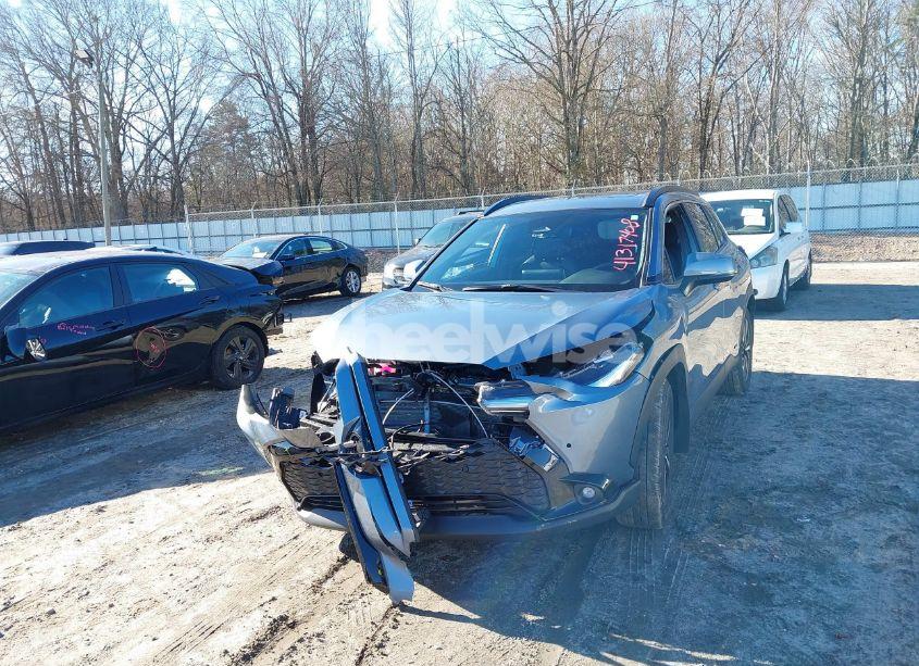 Photo 2 of 2024 Toyota Corolla CROSS HYBRID XSE (VIN 7MUFBABG0RV033021)