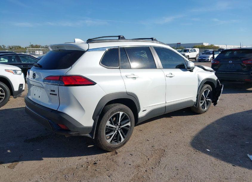 Photo 4 of 2024 Toyota Corolla CROSS HYBRID XSE (VIN 7MUFBABG0RV044732)