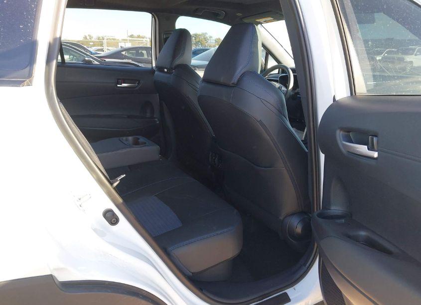 Photo 8 of 2024 Toyota Corolla CROSS HYBRID XSE (VIN 7MUFBABG0RV044732)