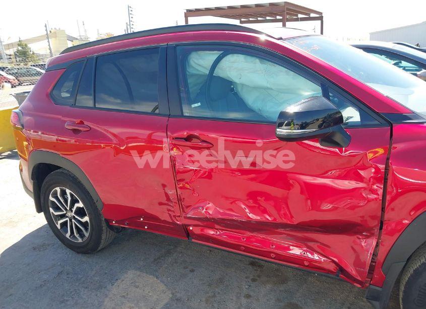 Photo 14 of 2025 Toyota Corolla CROSS HYBRID SE (VIN 7MUFBABG0SV068471)