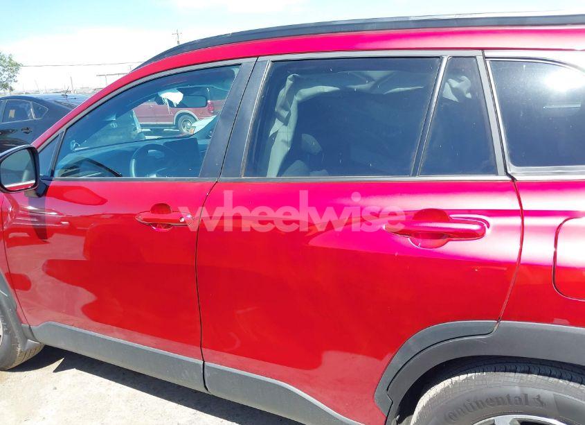 Photo 15 of 2025 Toyota Corolla CROSS HYBRID SE (VIN 7MUFBABG0SV068471)