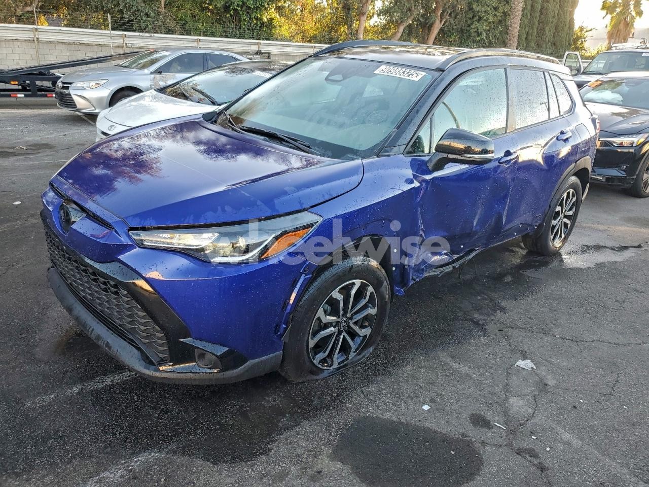 2024 TOYOTA COROLLA CROSS SE (VIN 7MUFBABG1RV054928) main photo