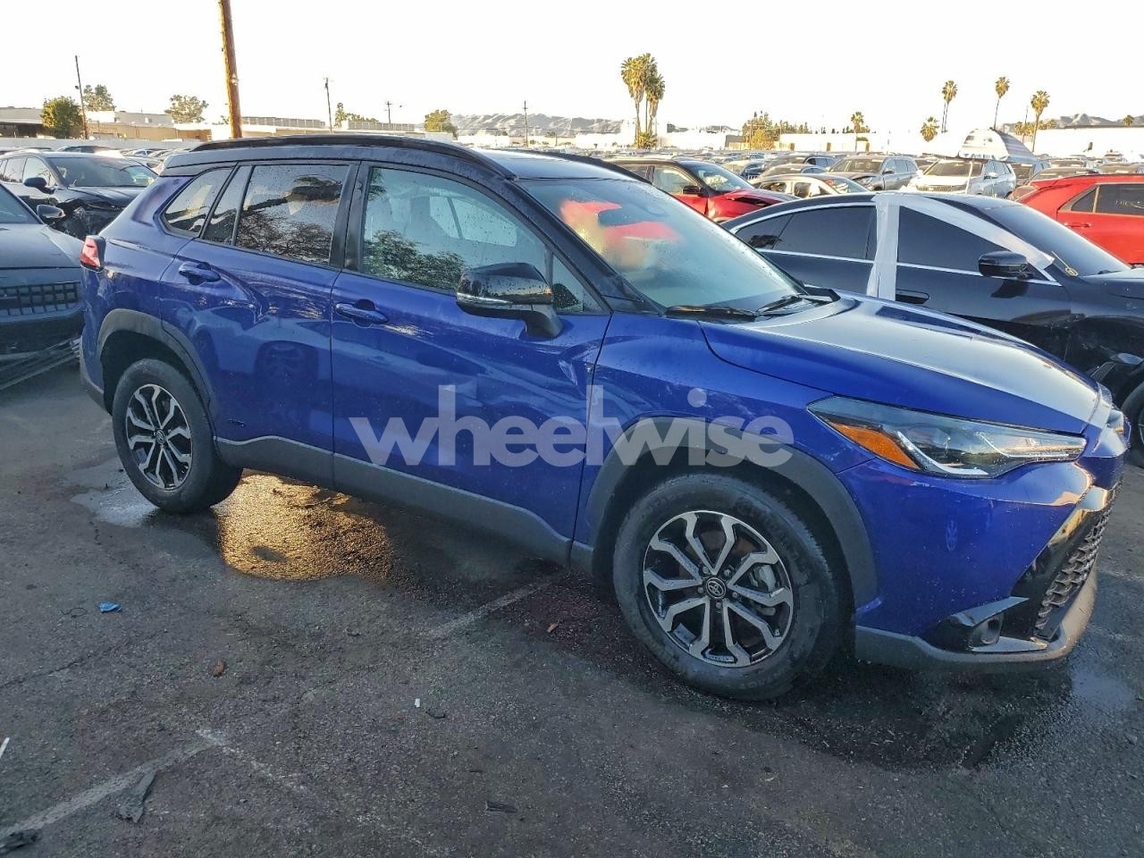 Photo 4 of 2024 TOYOTA COROLLA CROSS SE (VIN 7MUFBABG1RV054928)