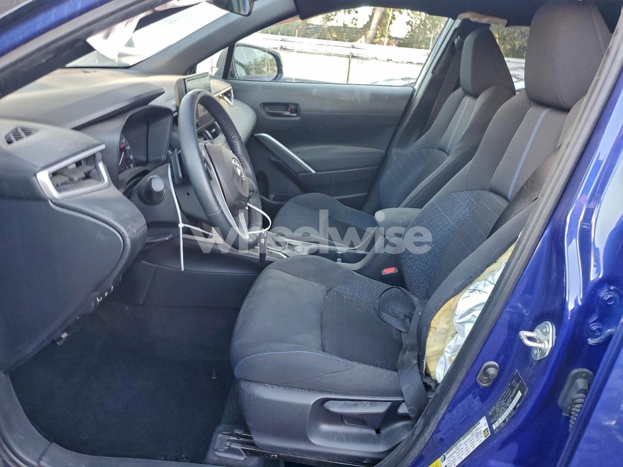 Photo 7 of 2024 TOYOTA COROLLA CROSS SE (VIN 7MUFBABG1RV054928)