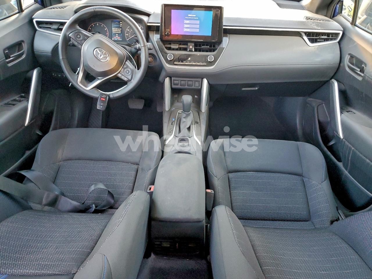 Photo 8 of 2024 TOYOTA COROLLA CROSS SE (VIN 7MUFBABG1RV054928)