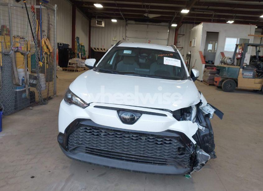 Photo 12 of 2023 Toyota Corolla CROSS HYBRID SE (VIN 7MUFBABG3PV004433)