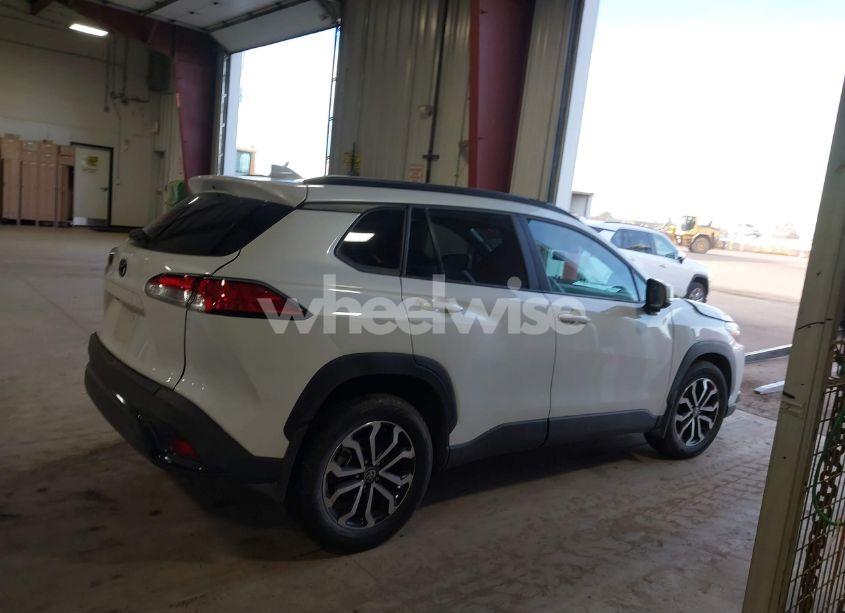 Photo 13 of 2023 Toyota Corolla CROSS HYBRID SE (VIN 7MUFBABG3PV004433)