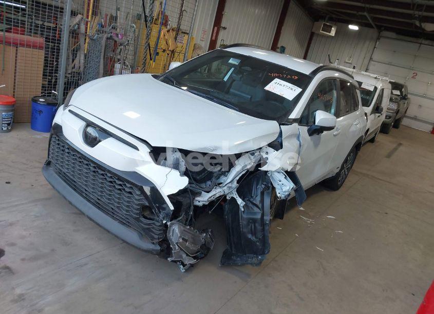 Photo 2 of 2023 Toyota Corolla CROSS HYBRID SE (VIN 7MUFBABG3PV004433)