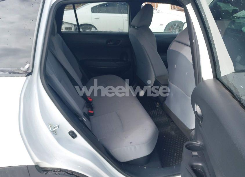 Photo 8 of 2023 Toyota Corolla CROSS HYBRID SE (VIN 7MUFBABG3PV004433)