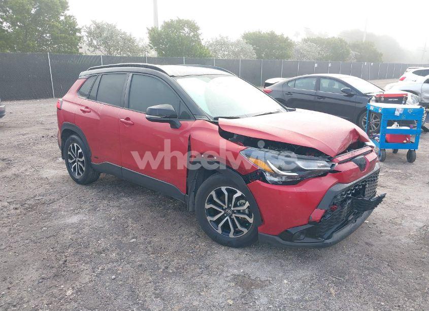2023 Toyota Corolla CROSS HYBRID SE (VIN 7MUFBABG3PV009650) main photo