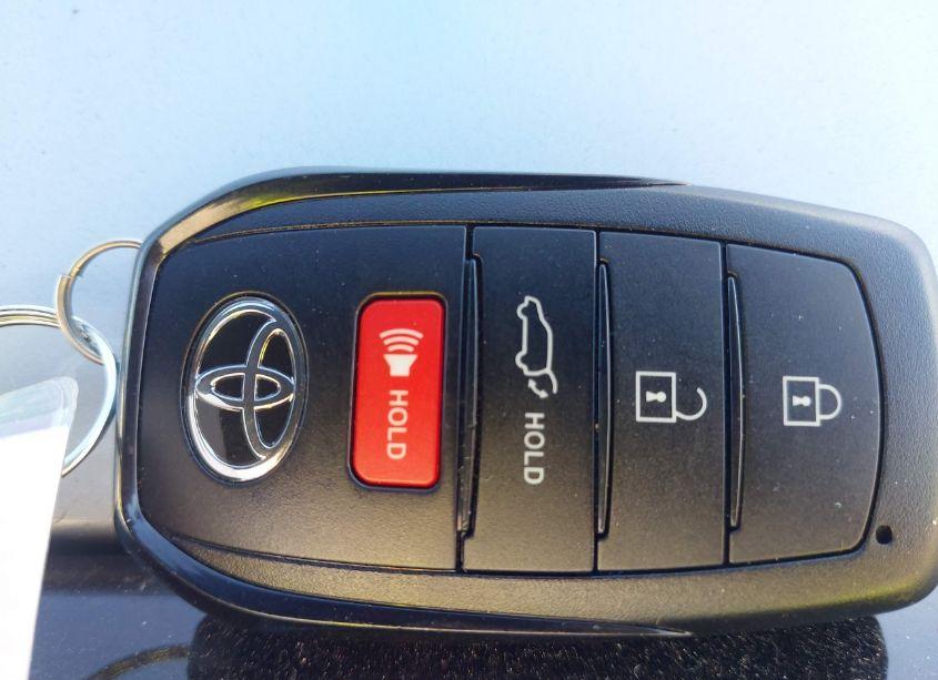 Photo 11 of 2024 Toyota Corolla CROSS HYBRID XSE (VIN 7MUFBABG3RV023941)