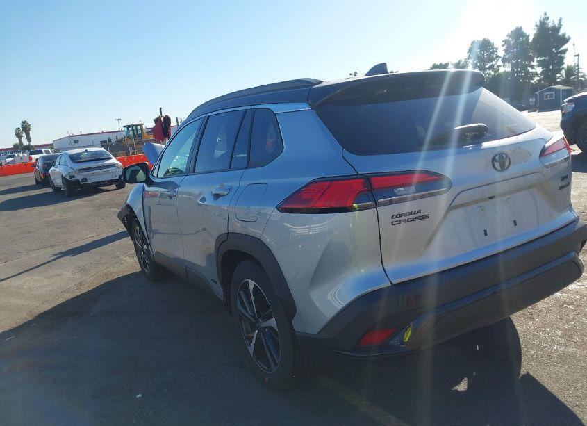 Photo 3 of 2024 Toyota Corolla CROSS HYBRID XSE (VIN 7MUFBABG3RV023941)