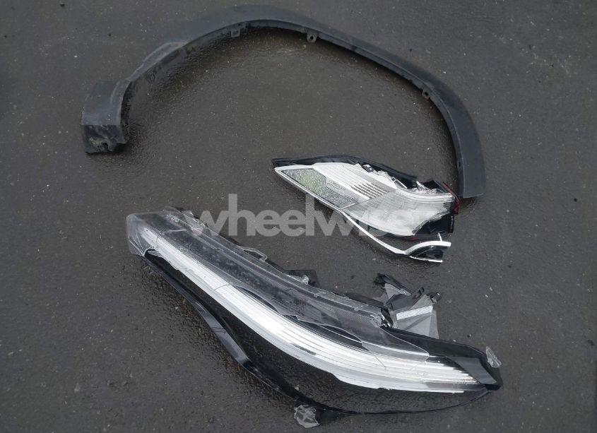 Photo 11 of 2024 Toyota Corolla CROSS HYBRID XSE (VIN 7MUFBABG3RV051786)