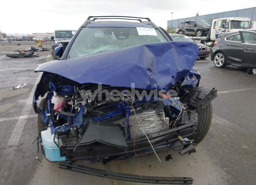 Photo 12 of 2024 Toyota Corolla CROSS HYBRID XSE (VIN 7MUFBABG3RV051786)