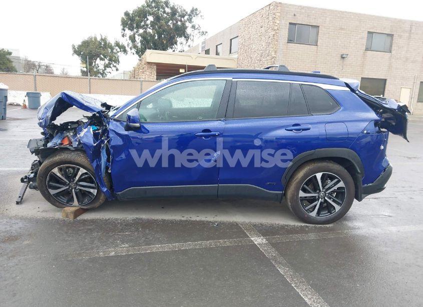 Photo 14 of 2024 Toyota Corolla CROSS HYBRID XSE (VIN 7MUFBABG3RV051786)