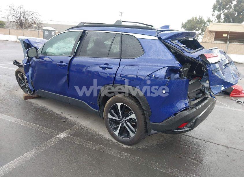 Photo 3 of 2024 Toyota Corolla CROSS HYBRID XSE (VIN 7MUFBABG3RV051786)