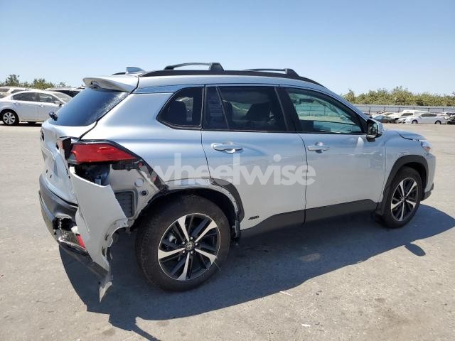 2024 TOYOTA COROLLA CROSS SE (VIN 7MUFBABG3RV060360) main photo