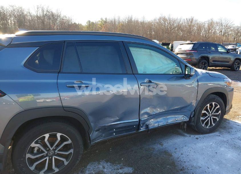 Photo 19 of 2023 Toyota Corolla CROSS HYBRID SE (VIN 7MUFBABG4PV003663)