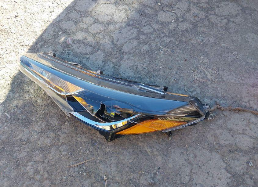 Photo 12 of 2023 Toyota Corolla CROSS HYBRID SE (VIN 7MUFBABG4PV010788)