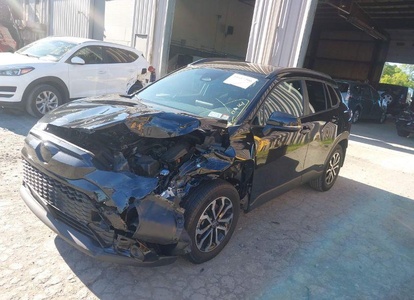 Photo 2 of 2023 Toyota Corolla CROSS HYBRID SE (VIN 7MUFBABG4PV010788)
