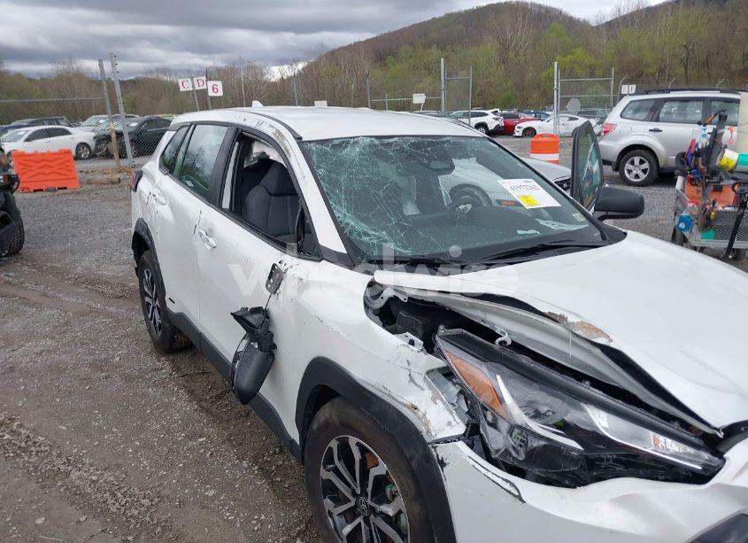 Photo 6 of 2024 Toyota Corolla CROSS HYBRID S (VIN 7MUFBABG4RV041705)