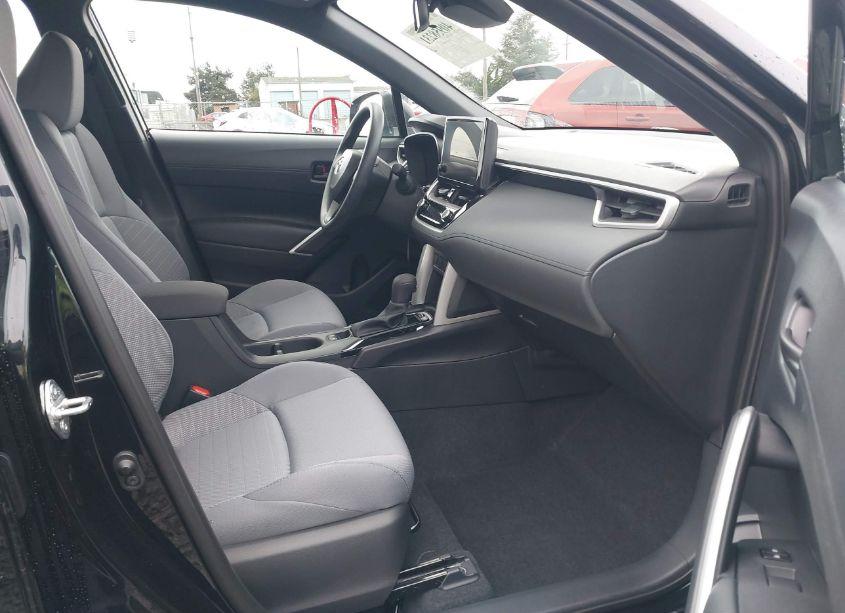 Photo 5 of 2024 Toyota Corolla CROSS HYBRID S (VIN 7MUFBABG4RV055085)
