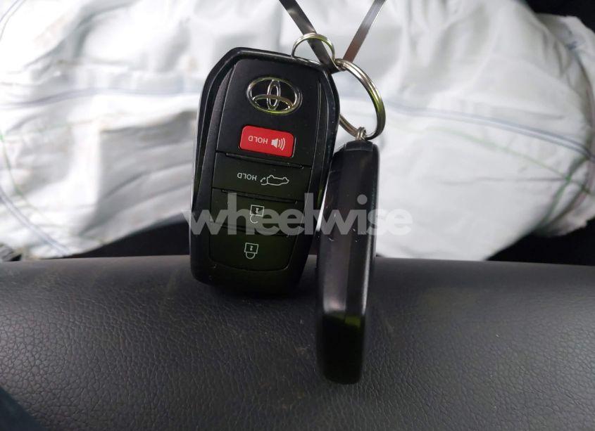 Photo 11 of 2023 Toyota Corolla CROSS HYBRID XSE (VIN 7MUFBABG5PV004921)