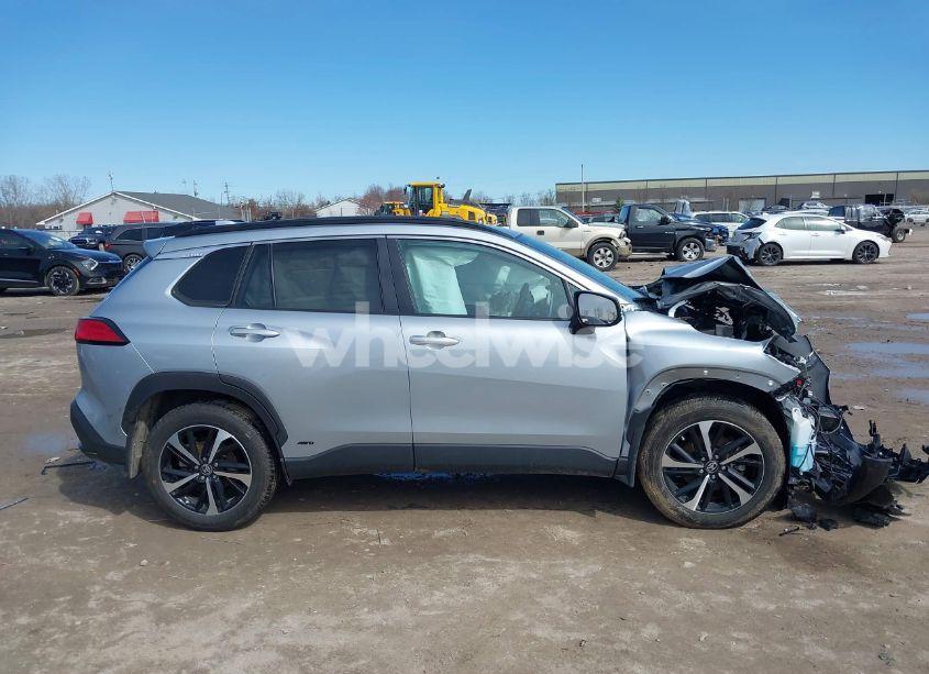 Photo 14 of 2023 Toyota Corolla CROSS HYBRID XSE (VIN 7MUFBABG5PV004921)