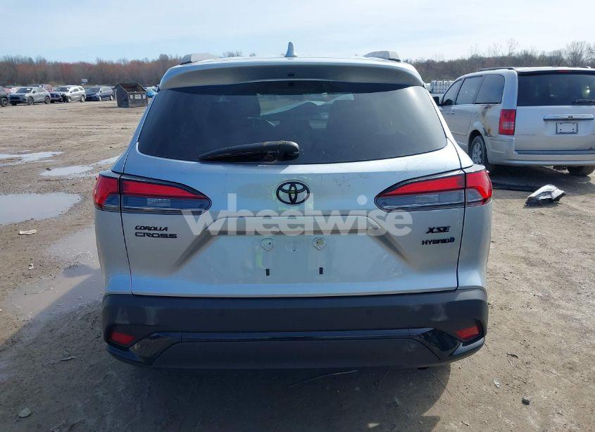 Photo 17 of 2023 Toyota Corolla CROSS HYBRID XSE (VIN 7MUFBABG5PV004921)