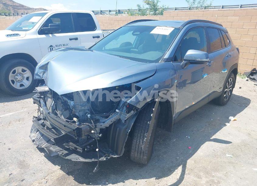 Photo 2 of 2024 Toyota Corolla CROSS HYBRID SE (VIN 7MUFBABG5RV048145)