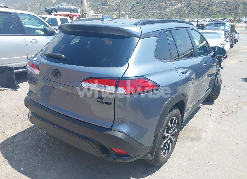 Photo 4 of 2024 Toyota Corolla CROSS HYBRID SE (VIN 7MUFBABG5RV048145)