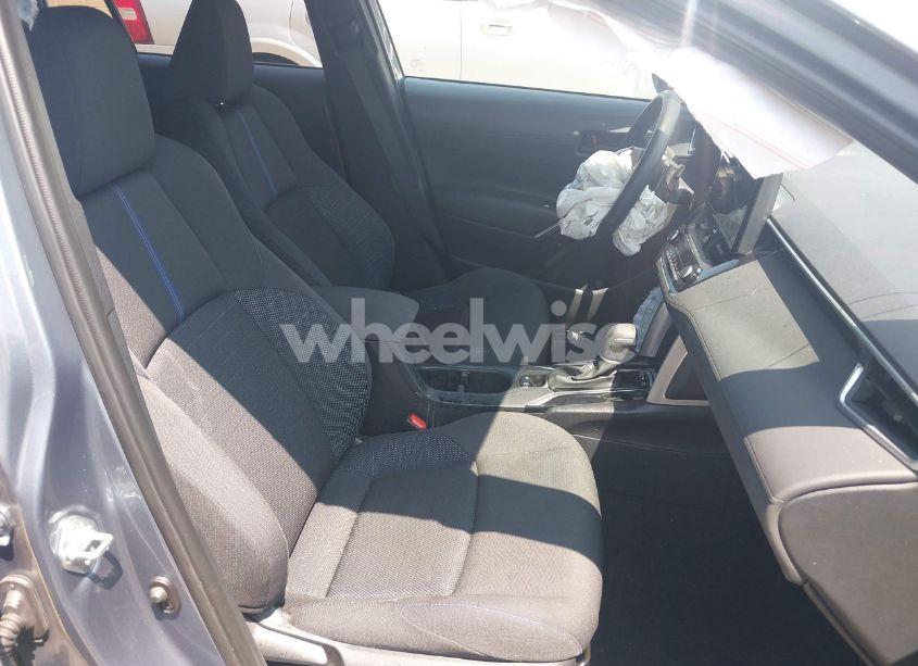 Photo 5 of 2024 Toyota Corolla CROSS HYBRID SE (VIN 7MUFBABG5RV048145)