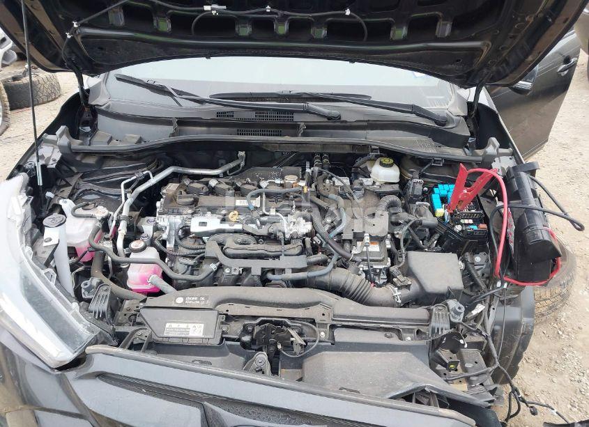 Photo 10 of 2023 Toyota Corolla CROSS HYBRID SE (VIN 7MUFBABG6PV010999)