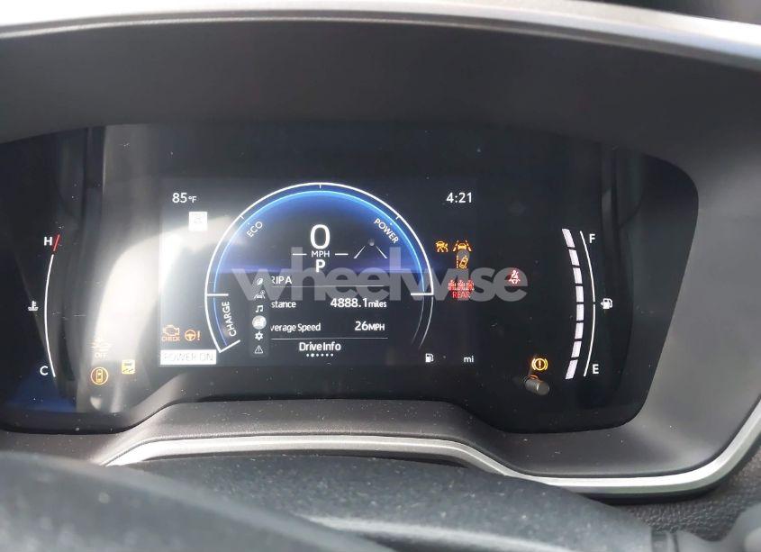 Photo 12 of 2024 Toyota Corolla CROSS HYBRID XSE (VIN 7MUFBABG6RV018328)