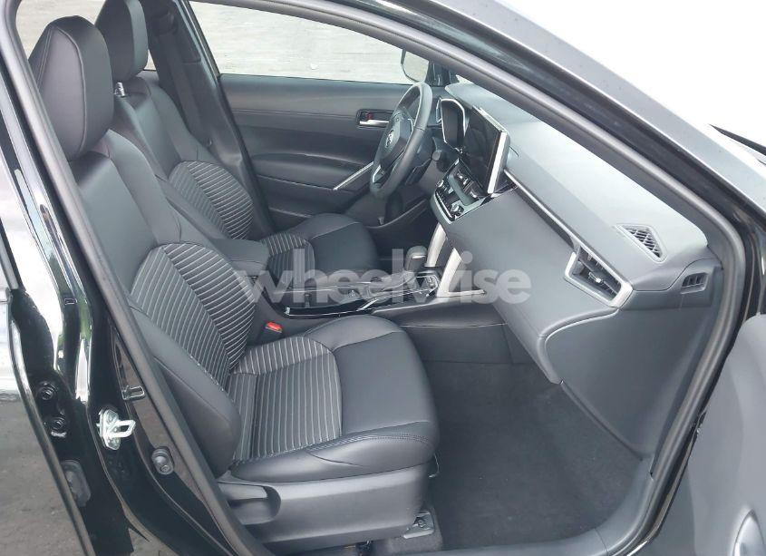 Photo 5 of 2024 Toyota Corolla CROSS HYBRID XSE (VIN 7MUFBABG6RV018328)