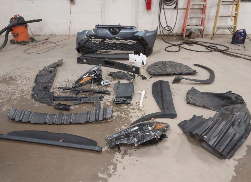 Photo 12 of 2024 Toyota Corolla CROSS HYBRID SE (VIN 7MUFBABG6RV025747)