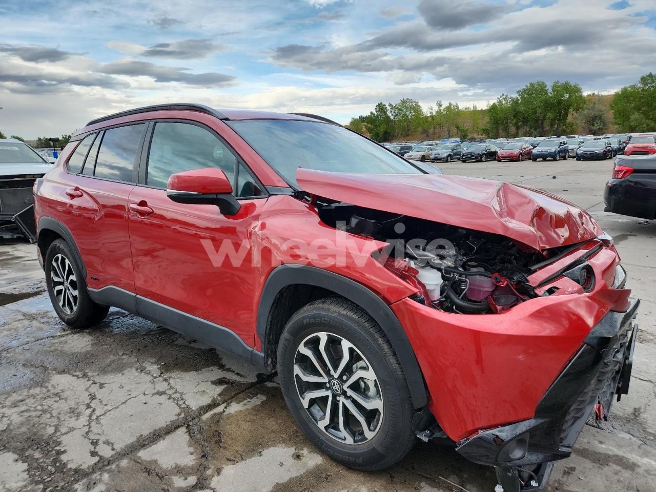 Photo 4 of 2024 TOYOTA COROLLA CROSS SE (VIN 7MUFBABG6RV033413)