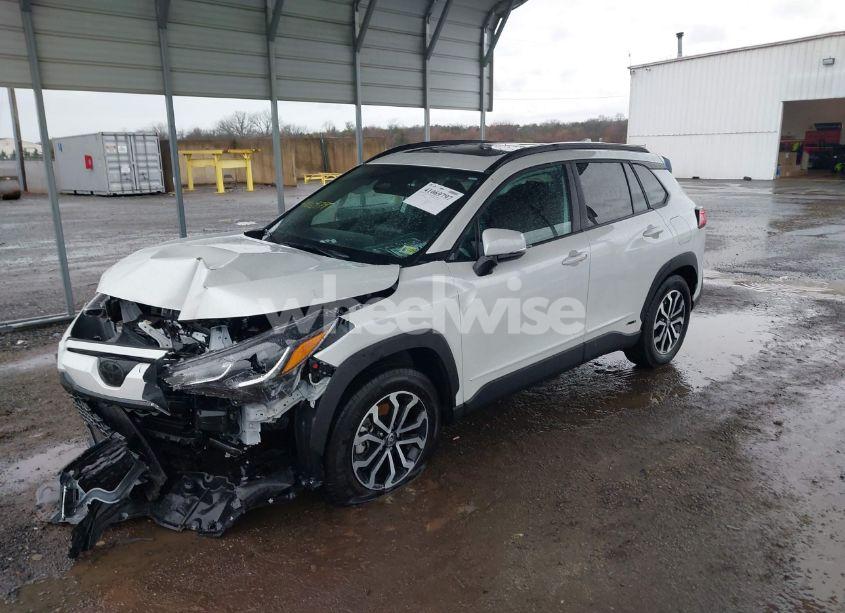 Photo 2 of 2024 Toyota Corolla CROSS HYBRID SE (VIN 7MUFBABG6RV038871)