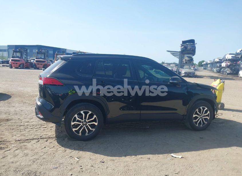 Photo 13 of 2025 Toyota Corolla CROSS HYBRID SE (VIN 7MUFBABG6SV066112)